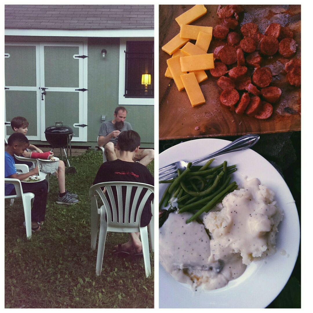 dunlapbrad's tweet photo. A quiet Memorial Day w/ @dunlapkatie &amp; the fam. Can't go wrong with pork chops &amp; sausage #grillin #gravy #goodtimes http://t.co/G1TiiL2PRY