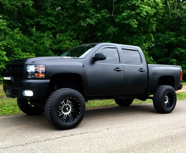 _LiftedTrucks_'s tweet photo. #Chevy http://t.co/k6r8t9jBb2
