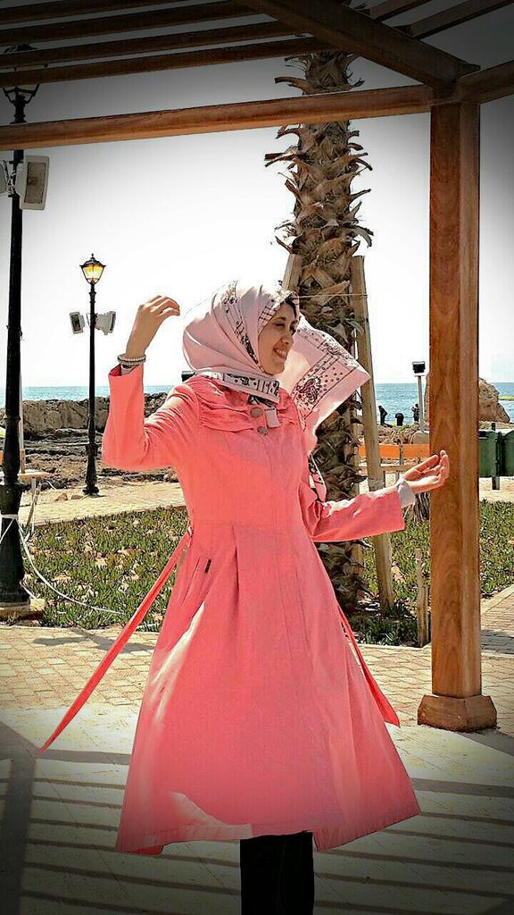 DinaDandooneh's tweet photo. اغيب ياحياتي 
وانت في ذاتي ،، الله الله ،، حاضرٌ لاتغيب http://t.co/ftbpsHgNZj
