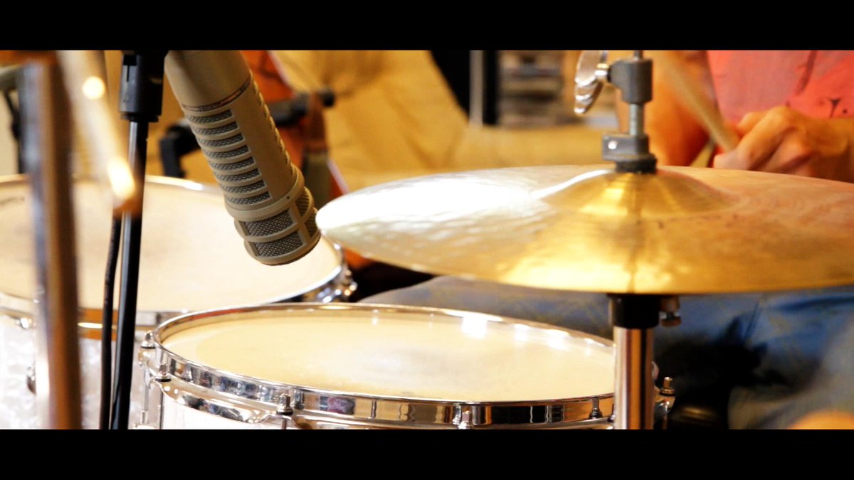 YouBandFr's tweet photo. Sortie du #Cover10 ce week-end si tout va bien ! ♫ http://t.co/tefUFhEHoy