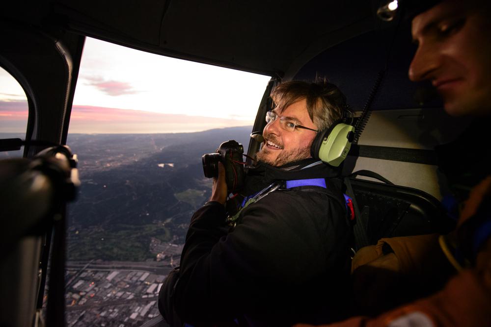 GTechnologyEUR's tweet photo. Just heard that @vincentlaforet had the clearance to fly over Paris to shoot his @LaforetAIR project! #GTechAIR http://t.co/hWRZzl1r1K