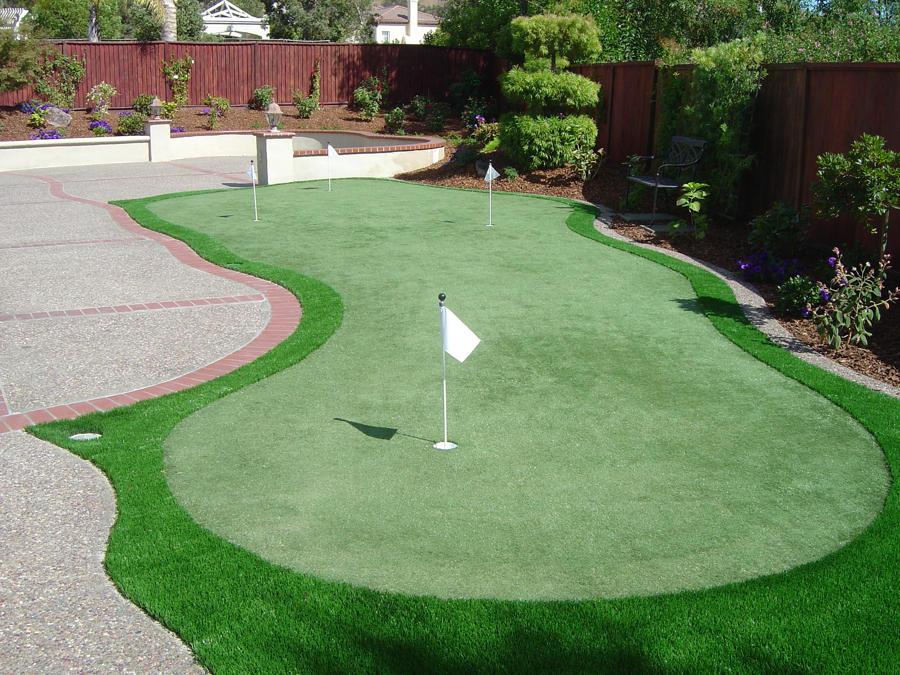 gazonIAG's tweet photo. Golf sur du gazon synthétique à la maison. #gazonsynthetique

http://t.co/6g2OBFhkvT http://t.co/DQarhr2mgq