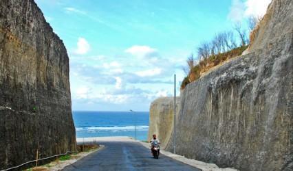 ardy_asa's tweet photo. Pantai pandawa bali... http://t.co/b5KO2JBqql
