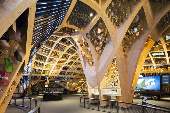 EXPO UNIVERSELLE tweet media