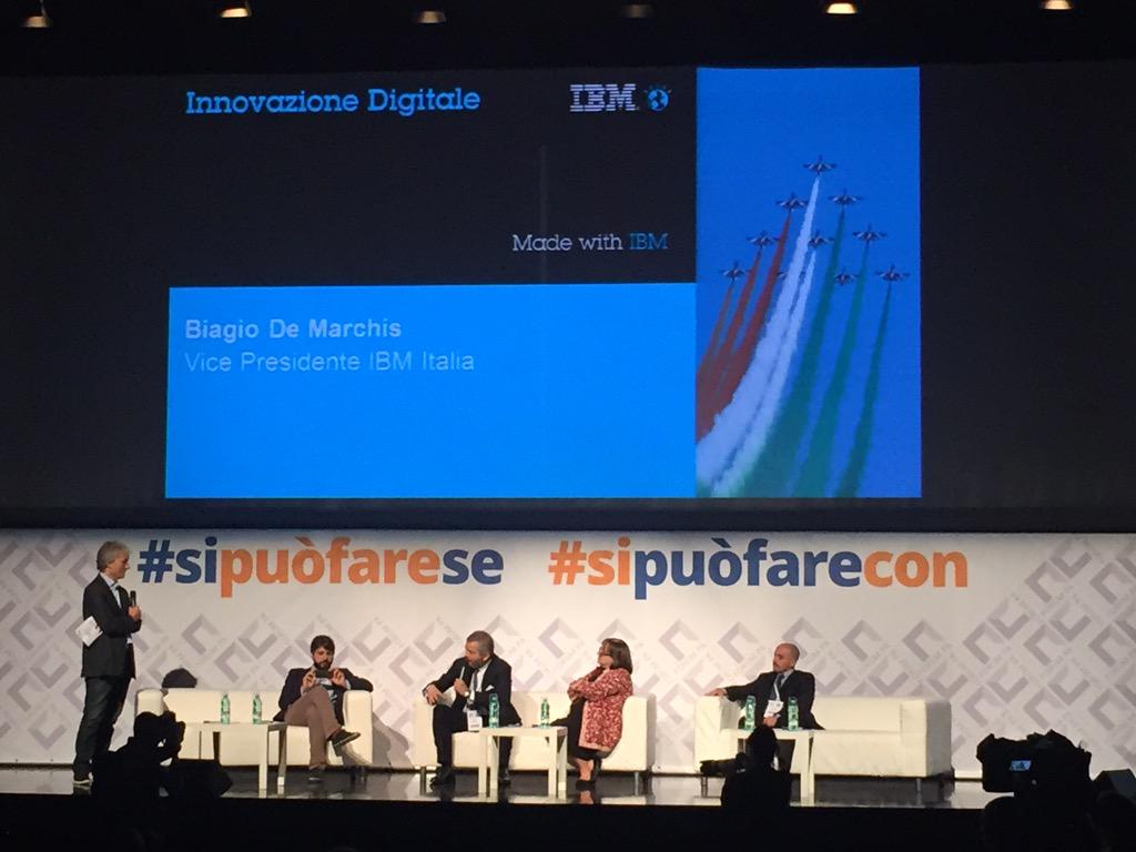 AleGrifoni's tweet photo. @bdemarchis racconta l'esperienza Cloud in California come best practice per l'Italia #FPA2015 #sipuofarecon http://t.co/7JRsJC9SJP