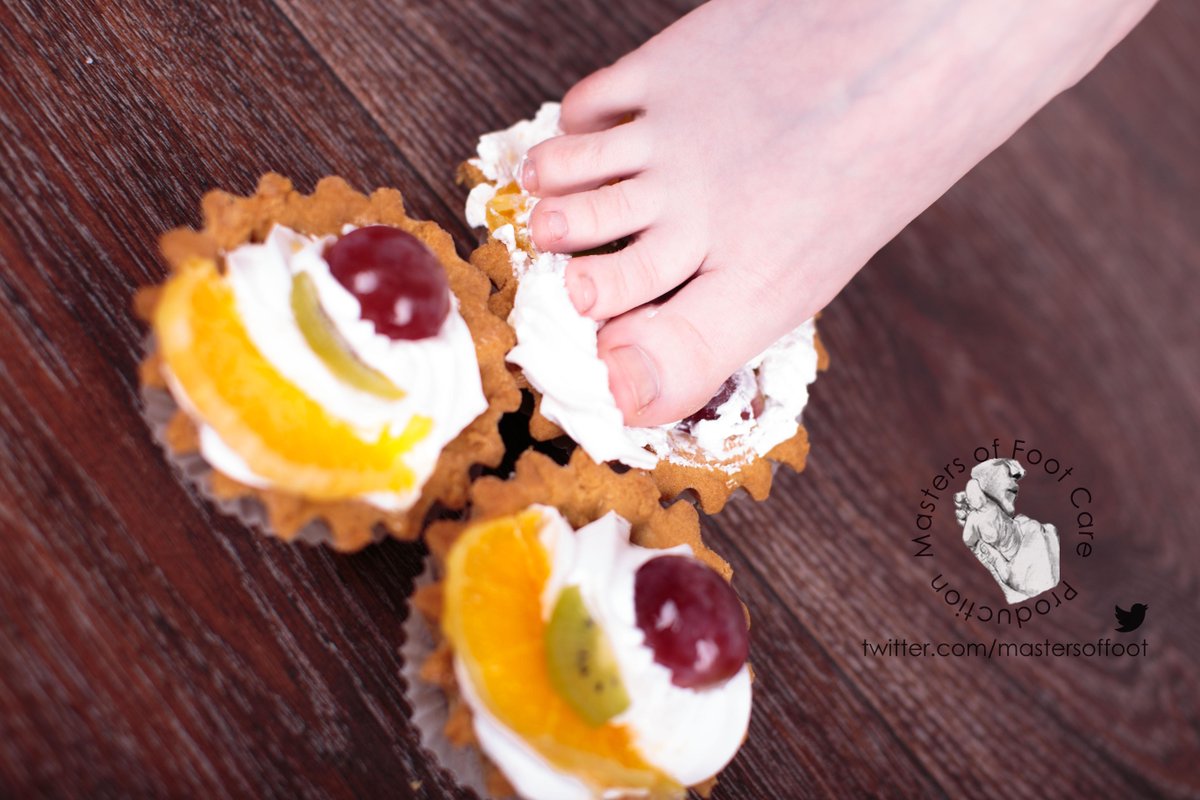 mastersoffoot's tweet photo. #barefoot #feet #soles #toes #footlovers #ножки #beautylegs #footfetish #legs #feetsoles #barefeet #футфетиш http://t.co/QhzU9BWlaC