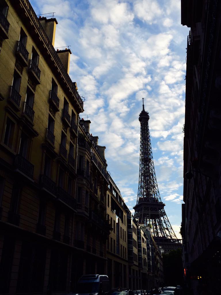 LaforetAIR's tweet photo. Bonjour Paris! Looking forward to meeting many of you tonight for @GTechStorage @GTechEurope #GTechAIR event! http://t.co/gge401O6sF