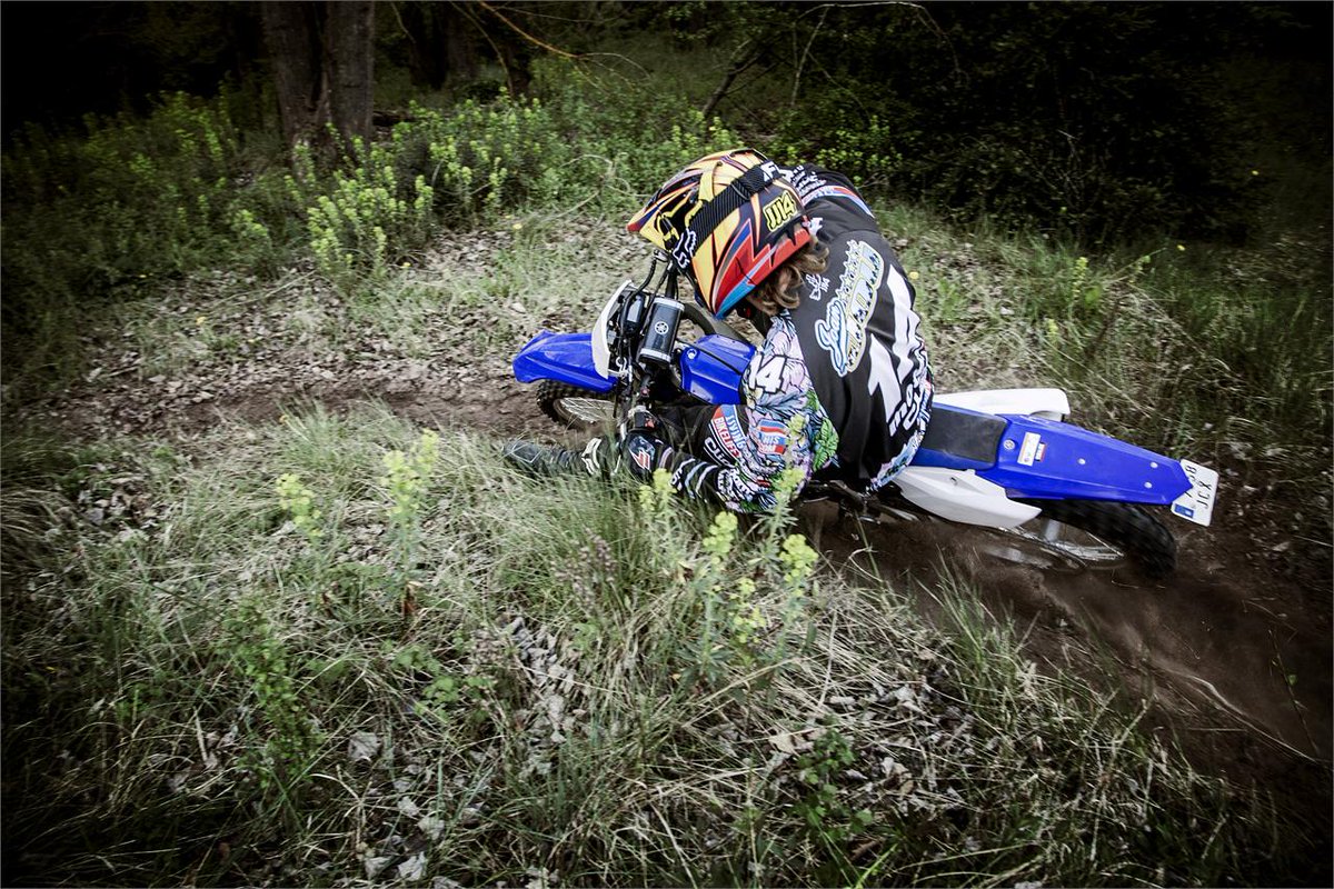 motosnet's tweet photo. La prueba de la @yamahamotoreu WR 250 F de manos de @jouee14. Una enduro de alto nivel. http://t.co/xYQ6F1nZMW http://t.co/2JlzuCK1t1