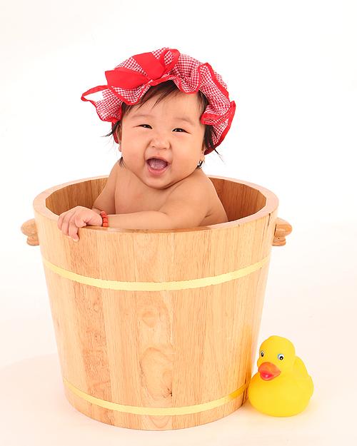 tpcshangriLa's tweet photo. fun fun bath time! try us out now and help us create a fun and creative picture only at #ThePictureCompany #TPCis<3 http://t.co/6PN8sPWXxP