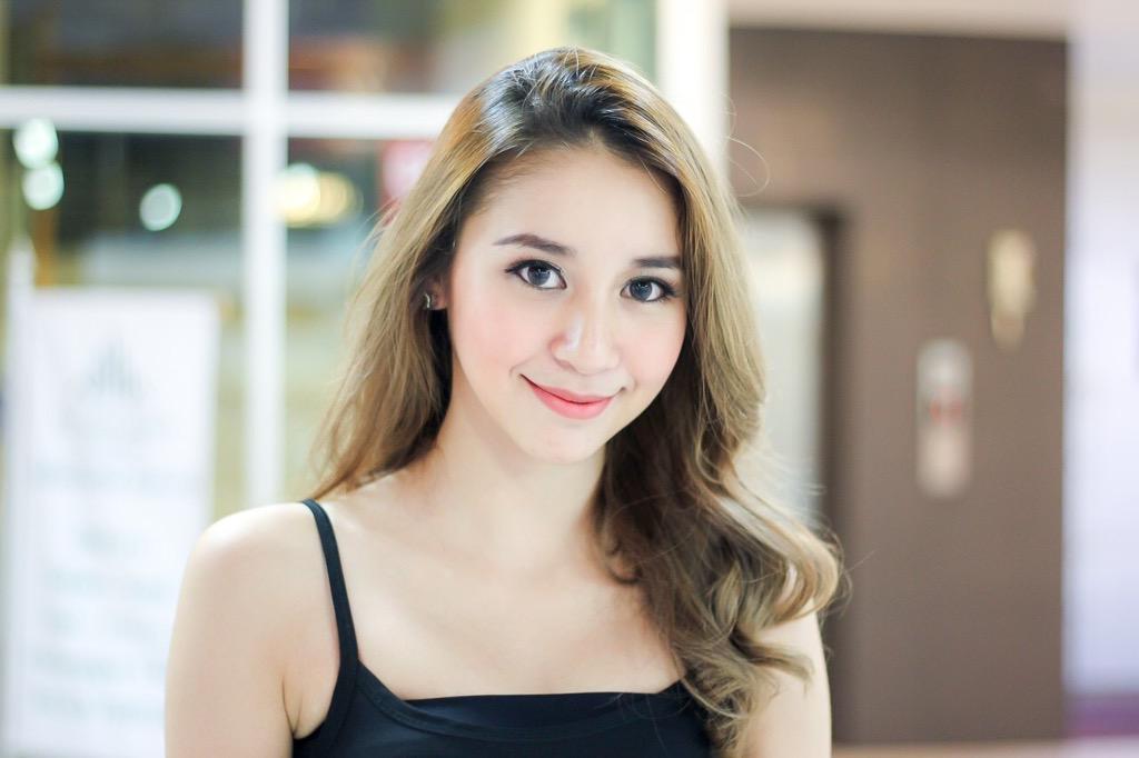 nanjiraaf10_fc's tweet photo. ส่งกำลังใจให้เธอในทุกๆกิจกรรมน๊าาา @NanJiraAF10 #af10 #nanjira http://t.co/b4lN6DirOR