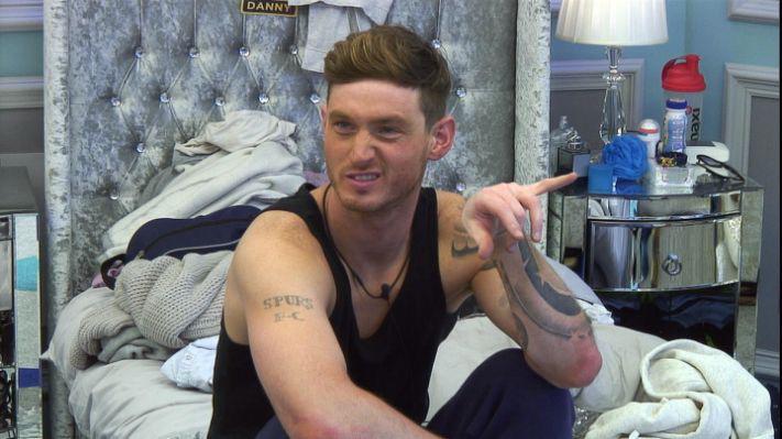 MeggEmbers's tweet photo. @dannywisk is just a beautiful man😂😍👌🏼💁🏼 http://t.co/YKpZfPN6cF