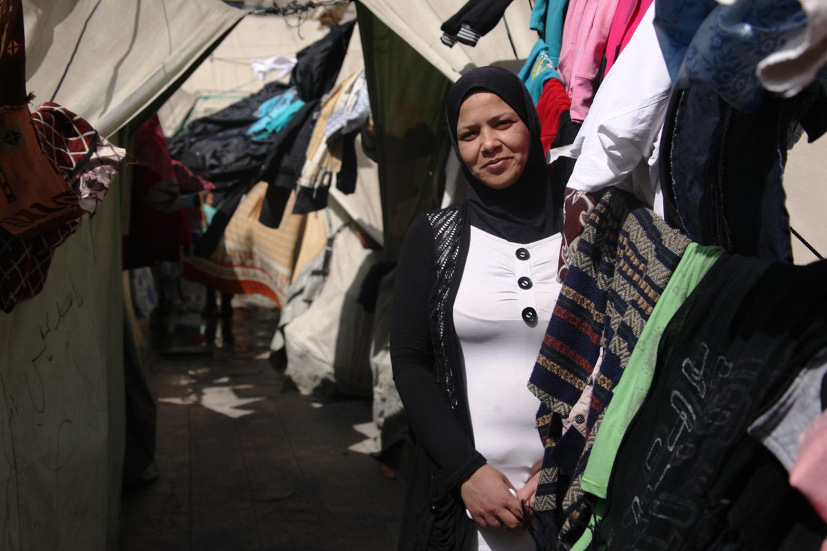 UNRWA's tweet photo. “I wish we could live like all the other people in the world.” Amal is a Palestine refugee in Syria. #justsolution http://t.co/ohGEIHg5RR
