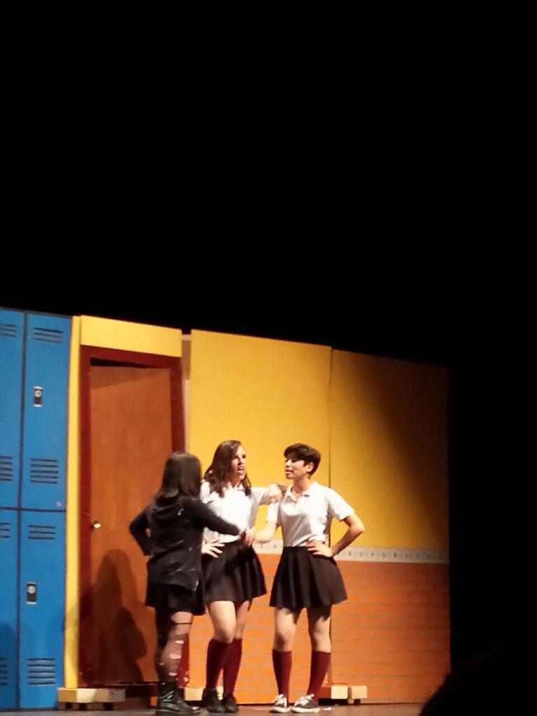chunkycel's tweet photo. Escenarios... http://t.co/mr6xiKZs2t