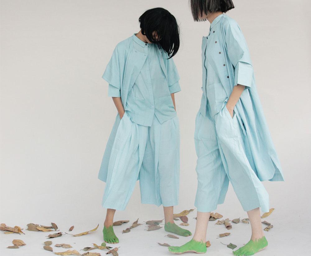 ELLEINDIA's tweet photo. #FirstLook @RunawayBicycle's new #organic and #handmade line is ready to take on summer: http://t.co/Wr55I1eRNT http://t.co/AayYA36pjR