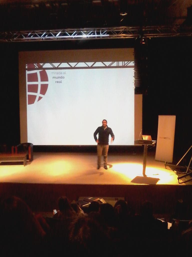 diepardoc's tweet photo. Felipe Delgado nos hablara de el emprendimiento como meta en el #diaRRPP en @DuocUC_SC http://t.co/uKX41zfLf7