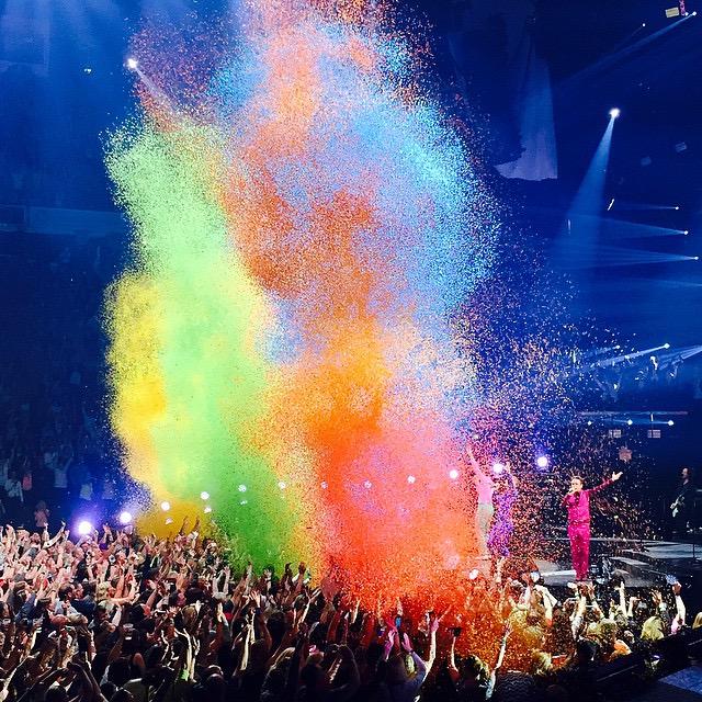 takethat's tweet photo. Nothing like a night in Manchester! #TakeThatLive2015 http://t.co/p8w4unlbR6