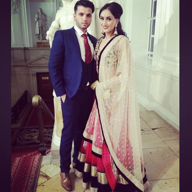 ArshinaTrivedi's tweet photo. Another one from weekend celebrations @Ak5hayVashisht #friendsreception #arshay #desirascals @desirascals http://t.co/qzJrO0mwJS