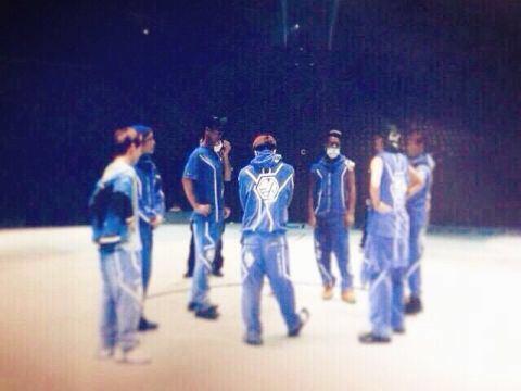 ___exxxxxxx's tweet photo. 怪我することなく、最後まで無事で
笑顔で終われますように。

一人でも多くのfamさんが
幸せになれますように。

最高のパフォーマンスができるように
行く人はしっかりマナー守りましょう！

#BP 
#頑張ってね
#成功祈願 http://t.co/wfR0KD8KuY