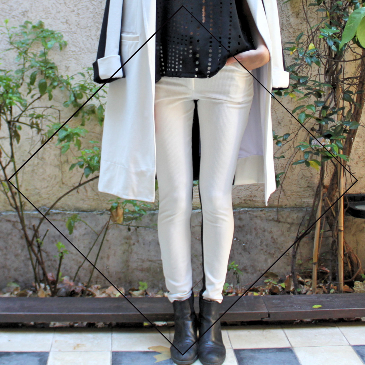 TodasTusTiendas's tweet photo. Pantalón blanco en invierno?!?! Sí, sí! 🔲🔳 🔲🔳 Y este de @_Tenaz es divino, http://t.co/d3c943B6EI http://t.co/kJds5Ja8IZ