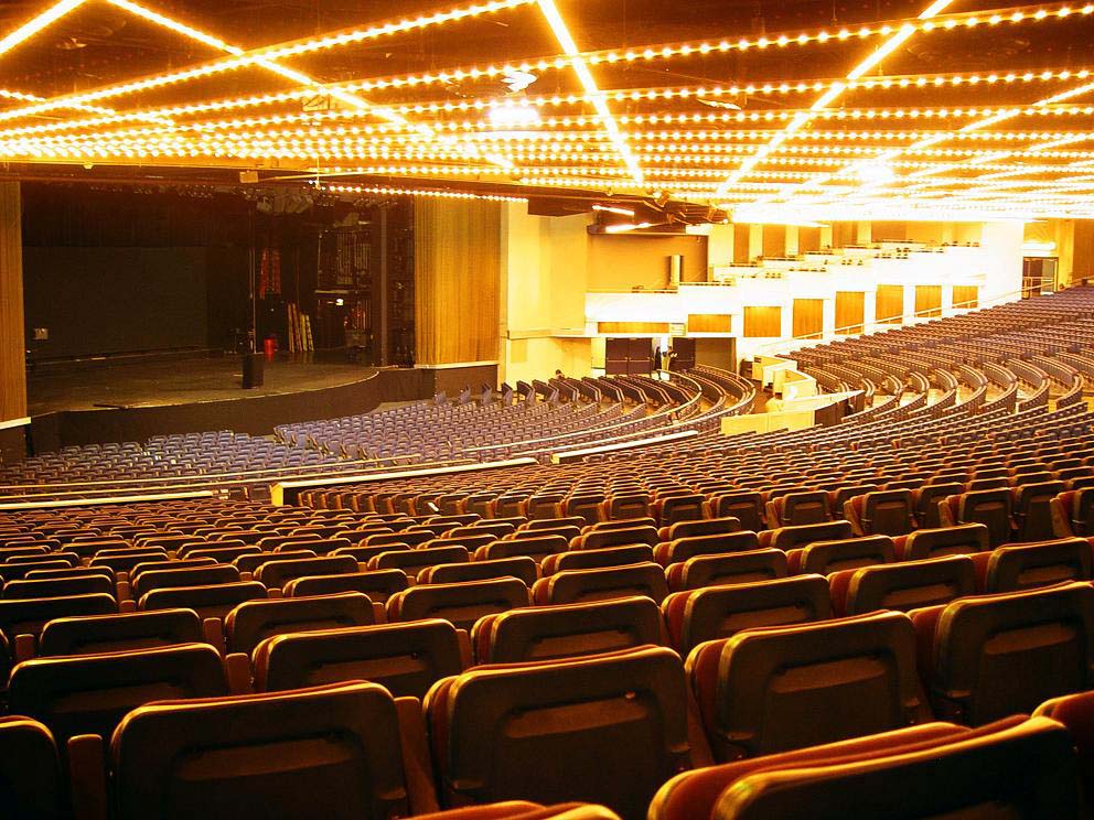 nyscfpresident's tweet photo. Countdown to #Commencement15 Just waiting for the grads & their families to fill these seats @TheGarden #HunterGrad http://t.co/6aUBdIEI50
