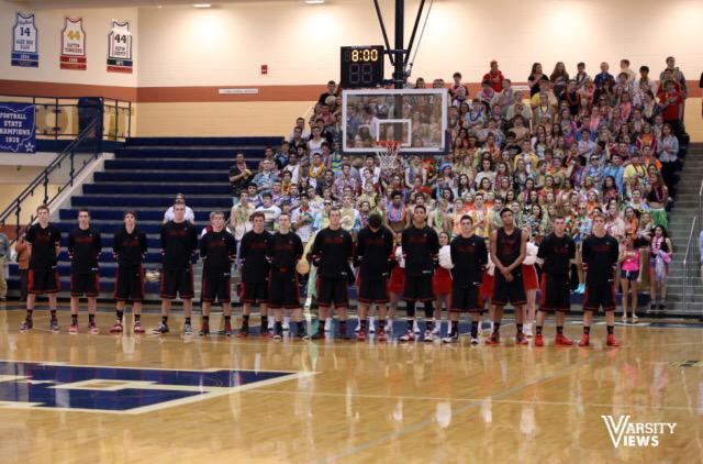 OakHillsRedSea's tweet photo. @OfficialOHHS15 having hype cheering sections for the hoop squad 🏀 http://t.co/jtmKuRv7ao