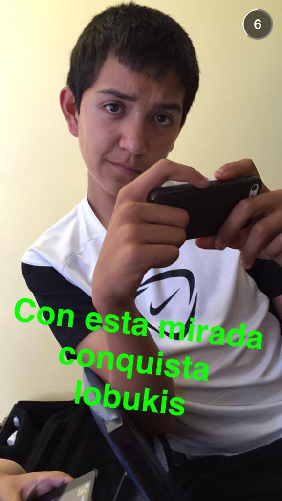 LosMilordis's tweet photo. #ConToñoSeguroAprendemos. Hey, esta mirada aplica con todos los paps de verdad. #MiradaHechizanteDeLobukis. http://t.co/brE8F86PpI