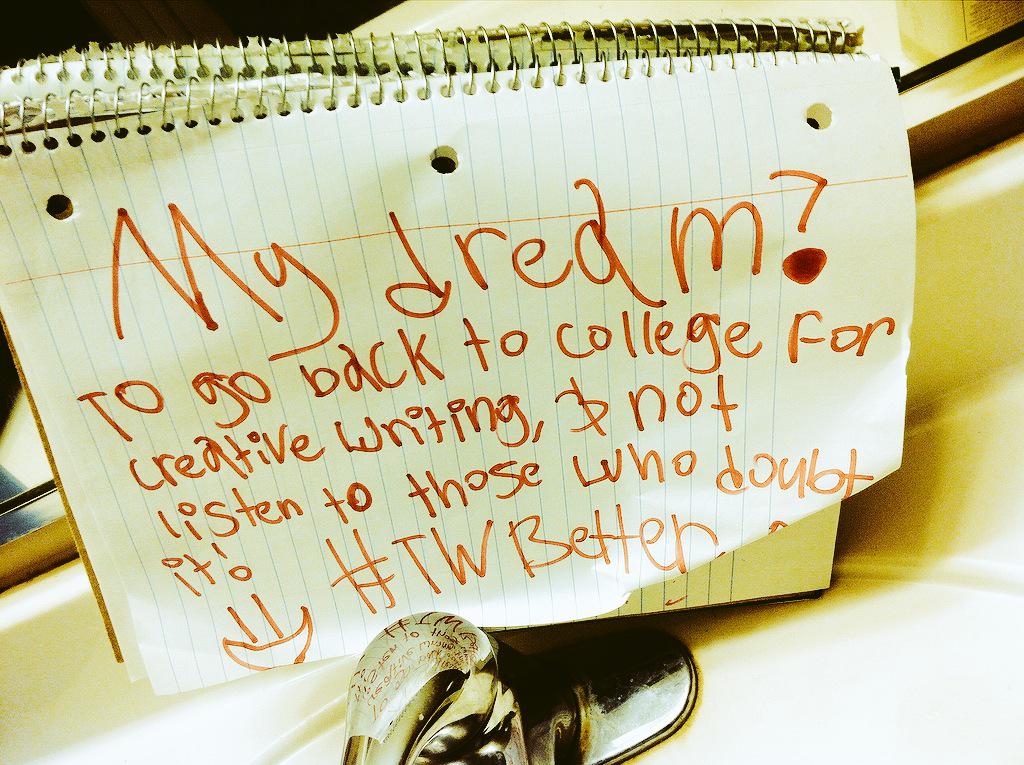 longstoryQT's tweet photo. So @tylerwardmusic asked, 'What's YOUR dream'?
Well, mine is to pursue #creativewriting✏️
#TWBetter #teamtylerward😁 http://t.co/f1wiQi7WT9