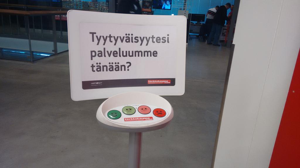 GraceAnnaSarahL's tweet image. @martinpalenik #directfeedback very powerful :-) outside the verkokauppa shop