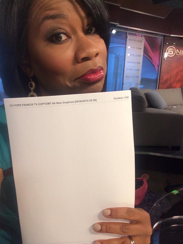 TearsaSmith's tweet image. No words, means I get to go home early, right? #anchorproblems