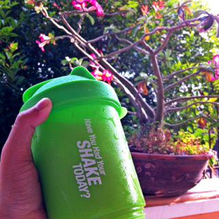 Slamat sore......
Bgi yg sdh pulg kantor ttap hti2 Dan slalu patuhi rambu llu lintas.
jgn lupa mnum shake nutrisi.