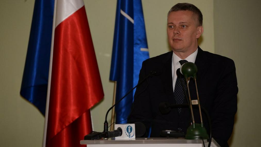 MON_GOV_PL's tweet photo. Konferencja w #CKWP pt.: ,,Nauka i przemysł w modernizacji technicznej SZ RP”. Więcej: http://t.co/I1yxQ2kSZE http://t.co/N0vhyjYcrQ