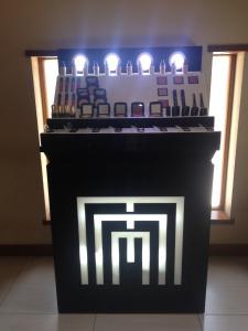 PBBCofficial's tweet photo. Masarrat Misbah celebrates the Launch of Masarrat Misbah Makeup https://t.co/QT2GKdGAsl http://t.co/yUwXRKBEwG