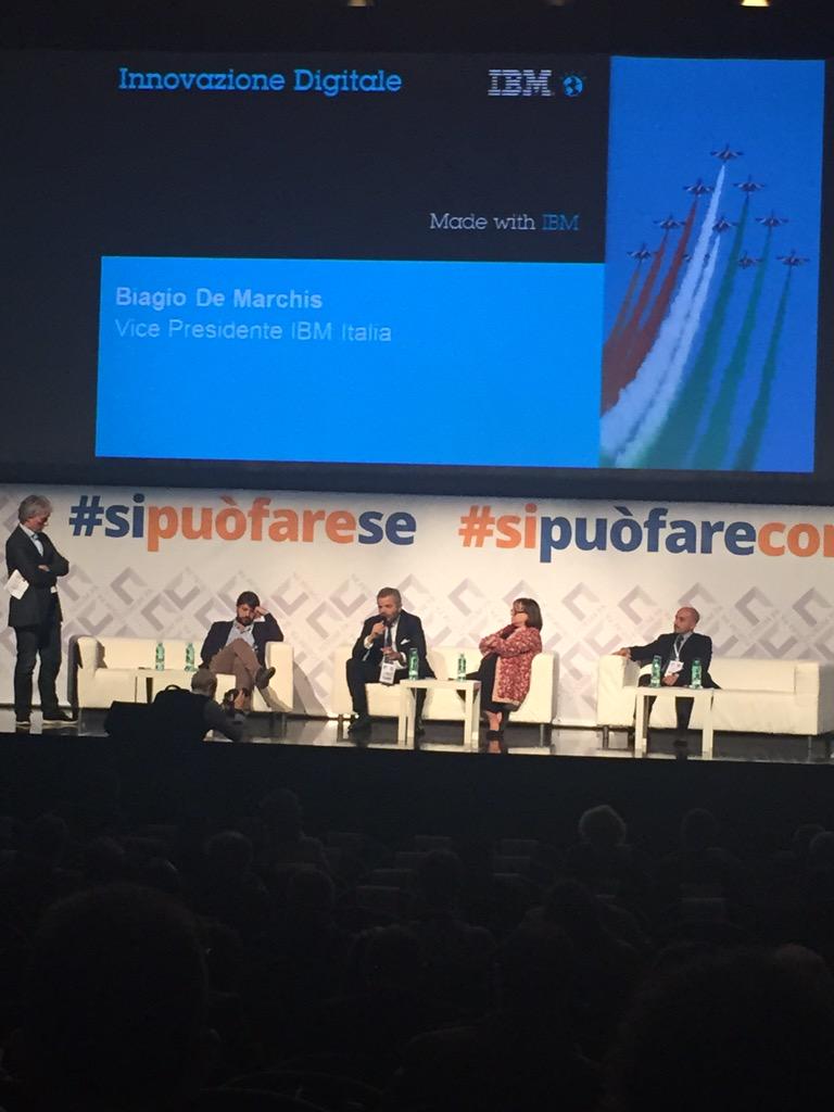 bdemarchis's tweet photo. Cambiare l'infrastruttura digitale del paese con velocità #FPA2015 @mariannamadia https://t.co/NmWbNU8wHS http://t.co/moFxhk3my1