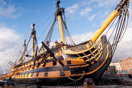 Tickets_In_UK's tweet photo. Historic Dockyard Entry For Two : Portsmouth Historic Dockyard in Portsmouth: £25 instead of… http://t.co/Y6UYlgdOxF http://t.co/KmNVW1AfiF