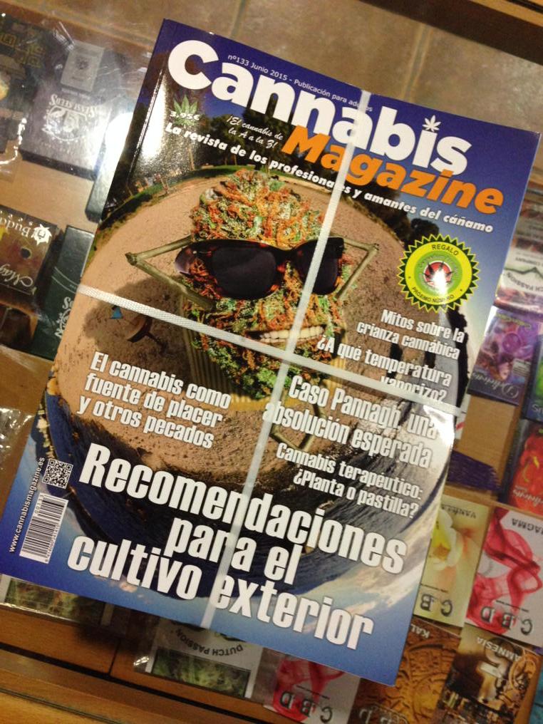 mamahemp1's tweet photo. Recomendaciones para tu cultivo exterior en el @CannabisMagazin de Junio en #Mamahemp #GrowShop para tu #AutoCultivo http://t.co/SqyrO9V8xh