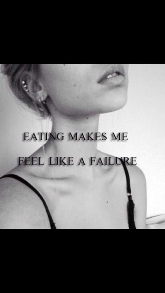 MissAnasFailure's tweet photo. Those #collarbones doeee๐๐ #thinspiraton #thinspo #proana #bonespo #skinny #thin15 #ThinkThin http://t.co/OGrsy7yJjb