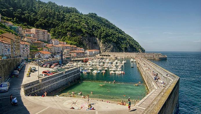 La_SER's tweet photo. Los 10 pueblos más bonitos del País Vasco http://t.co/j9HnX8U0wo Un reportaje de @CadenaSERViajes http://t.co/DE6LjSMyxe