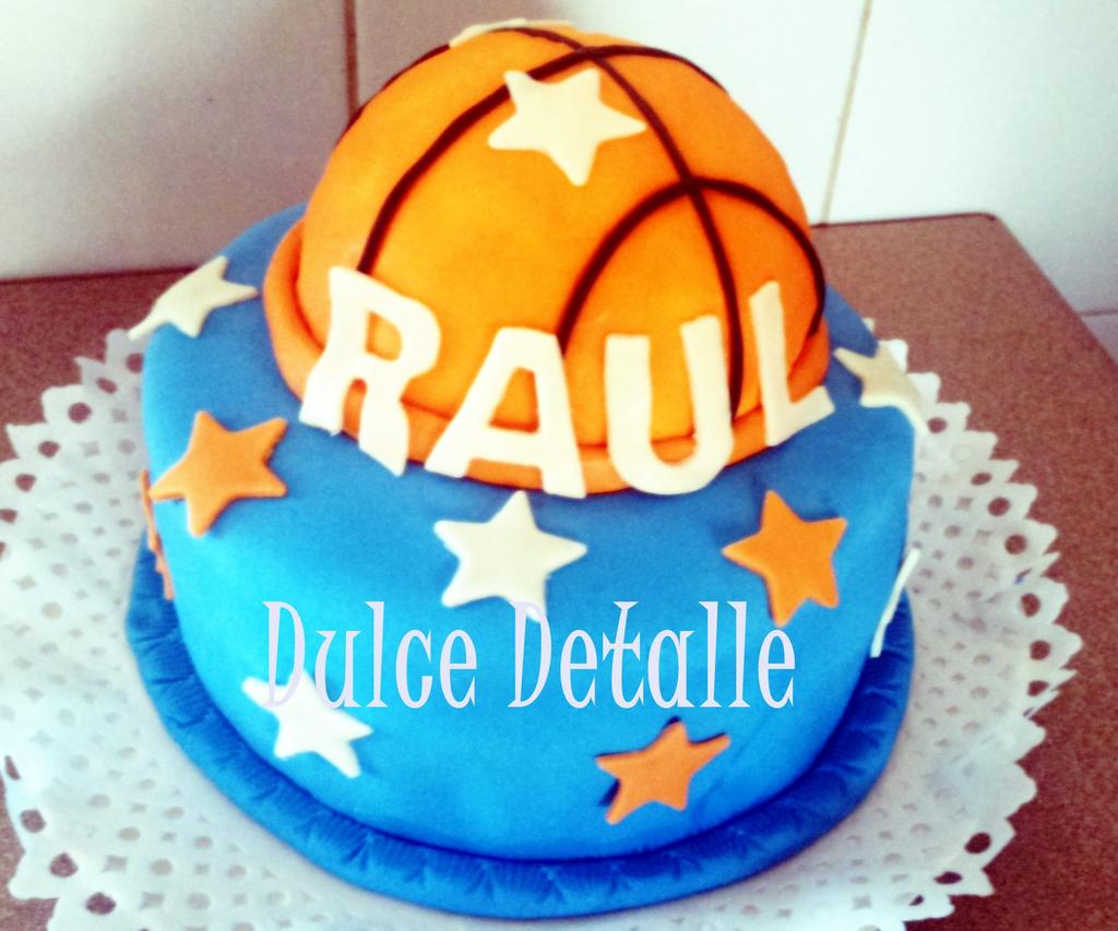 Torta Basquetbol #DulceDetalle RT! <a href="/DonDatos/">Publicidad Chile</a>