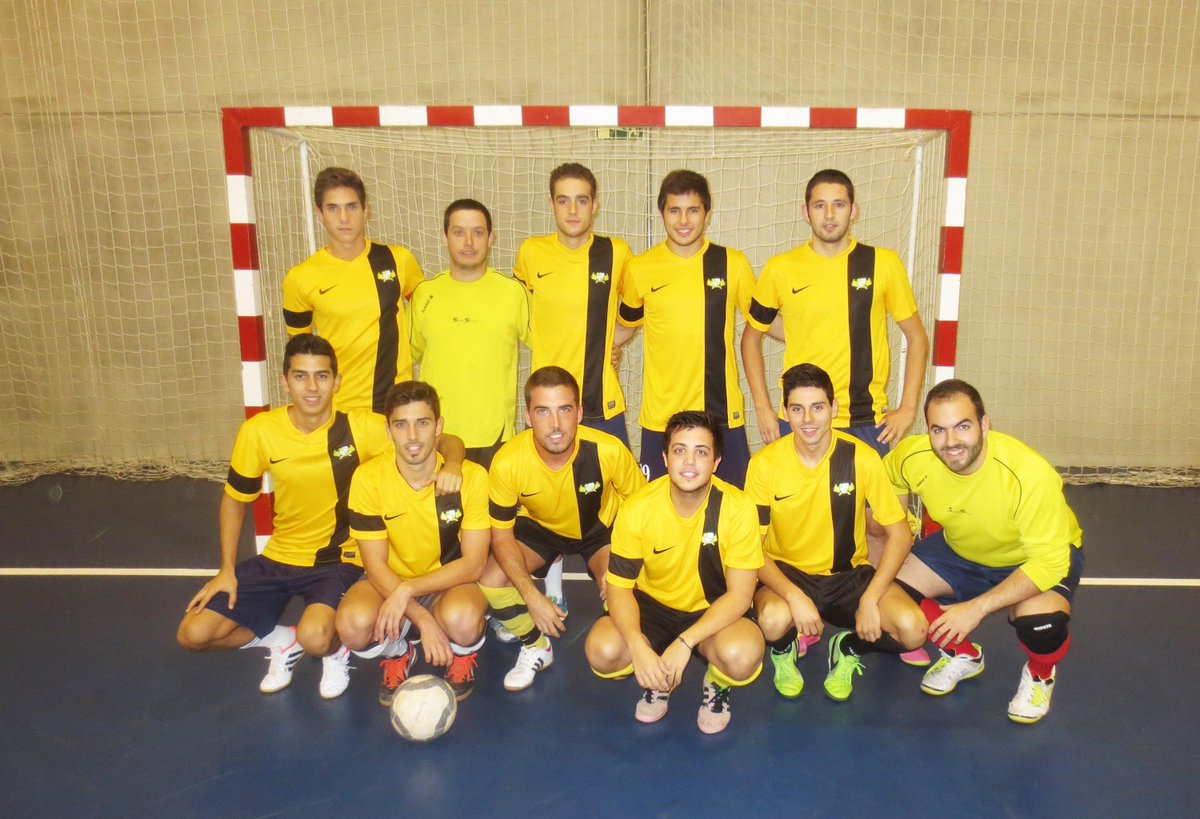 LosMojitosFS's tweet photo. Campeones de División de Plata @LosMojitosFS! 
Enhorabuena equipazo! #Campeones #FútbolSala #Albacete http://t.co/hTO4Q19DPs