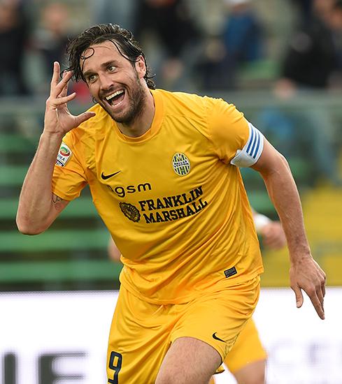 Happy 38th birthday to the one and only Luca Toni Varchetta Delle Cave! Congratulations! 