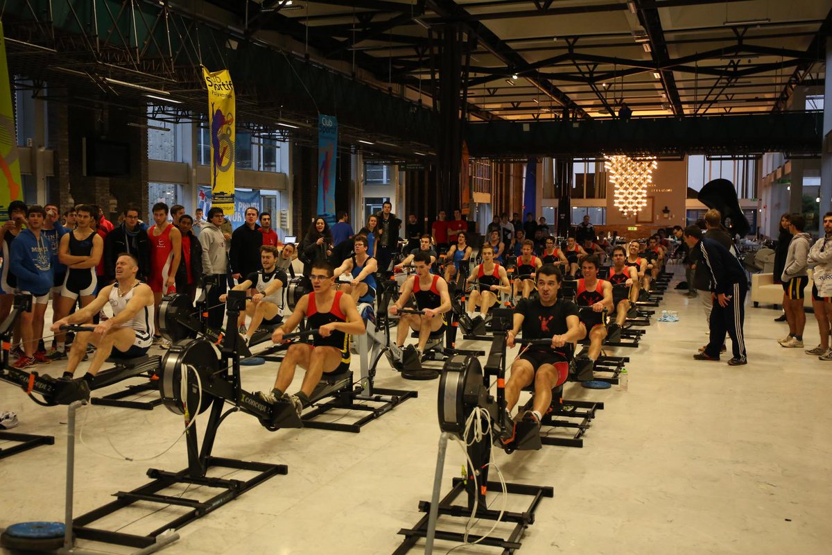 XRowingClub's tweet photo. Souvenirs. C'était en décembre 2014 dans le grand Hall de l@Polytechnique #AvironDépassementdesoi http://t.co/u6ZrmGLLRG