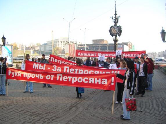 Взрывчатка в магазине "Roshen" была заложена между стеной и кондиционером, - МВД - Цензор.НЕТ 7684