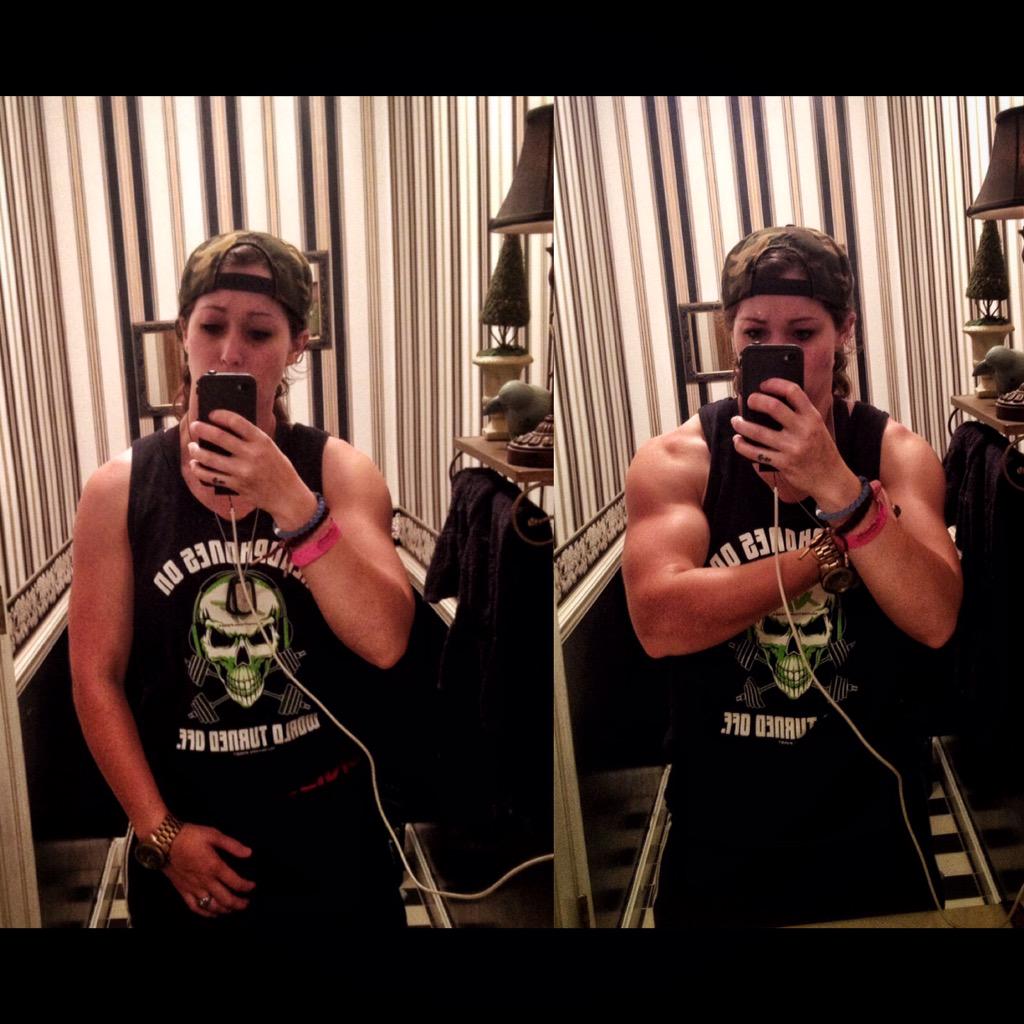 cycloneirma's tweet image. I'm not full of 💩 I'm just a grower, not a shower. just ask me to prove it, I usually don't mind 😏 #tt #douchealert 🚨