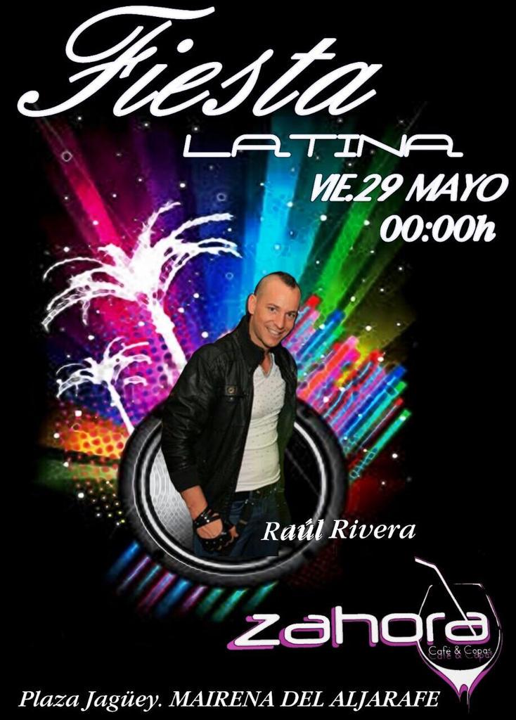 ZahoraCafeCopa1's tweet photo. Sabes la que se lía cuando el Sr Raul Rivera hace una fiesta Latina en el zahora no? Pues este viernes esta otra vezz http://t.co/m3Ccoao0a6