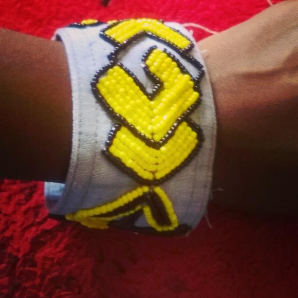 UberDuka's tweet photo. Handmade beads on denim bracelet, by Diana Machoka.
#Handcrafted #Jewelry

Get yours done 👉 http://t.co/qjLFkZOIM7 http://t.co/6adrWvLygK