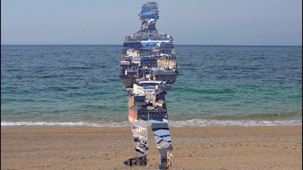 Stories to tell. Knowledge to share. Small World Film Festival here in Bradford City Park bradford-city-of-film.com/enjoy/smallwor…