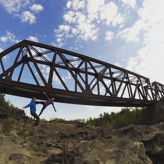 SmileyOm's tweet photo. We stopped at this amazing bridge on the way to Montebello. ....more pictures to come!
#SmileyOm #AcroRevolution #A… http://t.co/XnRWpDjSas