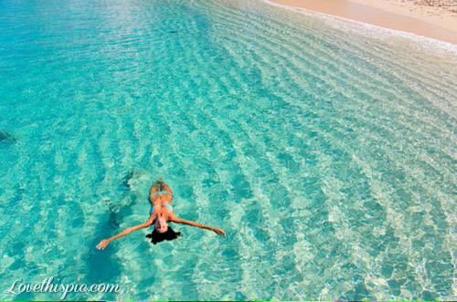 Sabrina_msja18's tweet photo. Voy a ir a la playa y Hawaii. Voy a tomar el sol y nadar en el océano. @senora_acevedo http://t.co/lCuVCj2lkB
