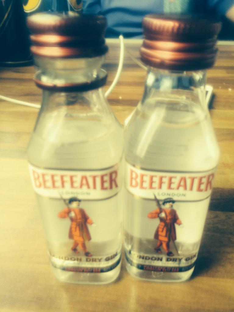 TFAsystems's tweet photo. No more Vodka on the train.Disgrace! We're now on the Gin and Cokes!#Disgusting #Deesontour #Speroni @JS_Testimonial http://t.co/cjQkZzY3BE