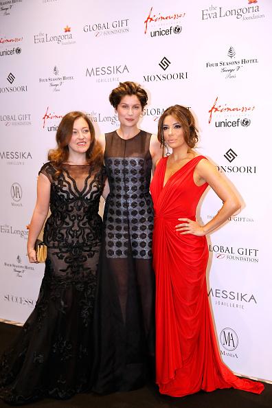 CastaPassion's tweet photo. Laetitia Casta and Eva Longoria attend the Global Gift Gala : Held at Four Seasons Hotel George V on May 25 in Paris http://t.co/cqWi3GDJqF